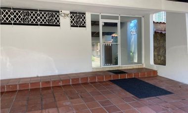 SAN FRANCISCO / PARA USO RESIDENCIAL O COMERCIAL / 400m2 / 2 NIVELES