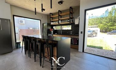 Casa en  venta en Costa Esmeralda