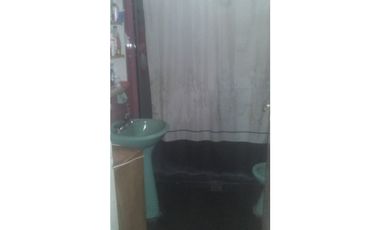 EN VENta___Casa 2 amb con cochera exelente entorno Maipu 7700