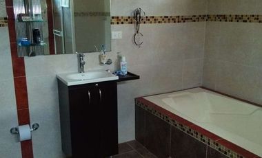 Casa Campestre en venta vía Barcelona Quindio