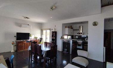 Casa - Melchor Romero