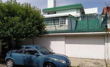 SE VENDE CASA EN RESIDENCIAL PRIVADO EN BOSQUE RESIDENCIAL DEL SUR