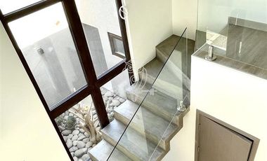 Casa en venta Nueva 4D 3B Sin Comision en Santo Domingo