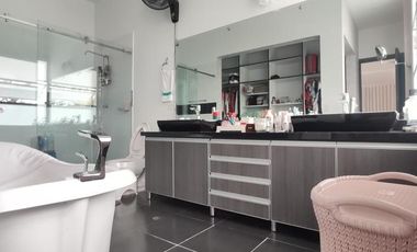 casa en venta en los trapiches. Cod V20647