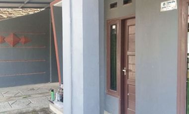 Rumah Siap Huni Lokasi Strategis Sumber Kabupaten Cirebon