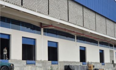 Vía Daule se alquila bodegas 11000 m2 ideal para farmaceuticas