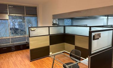 oficina en arriendo/venta en pinares. Cod V16769