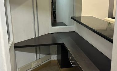 oficina en arriendo/venta en pinares. Cod V16769