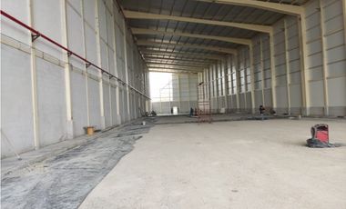 Vía a Daule Complejo con 2200 ㎡ de bodega para alquiler