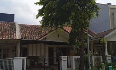 rumah disewa villa valencia surabaya