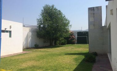 Residencia estilo modernista en El Carmen