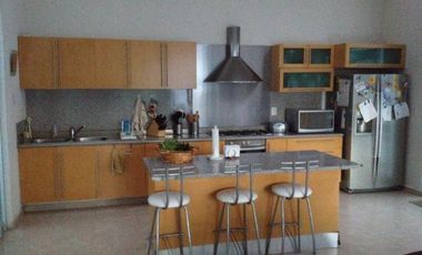 Residencia estilo modernista en El Carmen