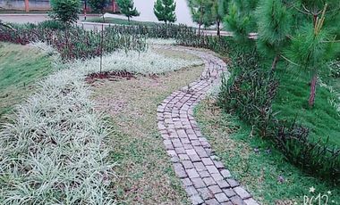 Rumah 2 lantai harga 1 lantai bergaya kekinian di Cimahi