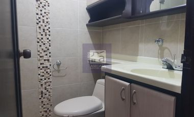 COD. 5930 - SE ARRIENDA APARTAMENTO - BARRIO: CABECERA DEL LLANO