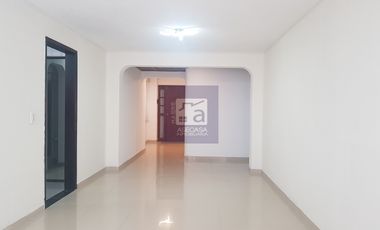 COD. 5930 - SE ARRIENDA APARTAMENTO - BARRIO: CABECERA DEL LLANO