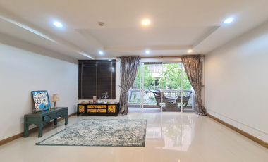 2 Bedroom Condo for sale at The Rise Sukhumvit 39