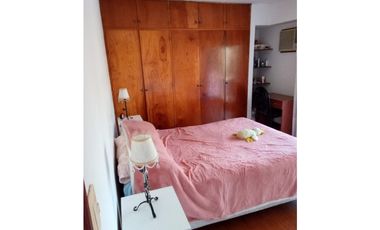 Amplia propiedad con departamento independiente barrio Los Pinares