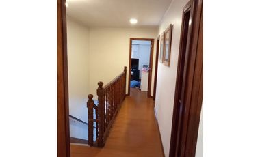 Amplia propiedad con departamento independiente barrio Los Pinares