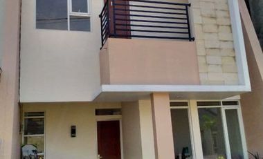 READY STOCK Mewah Ala villa sejuk di Sayang Jatinangor dkt UNPAD ITB