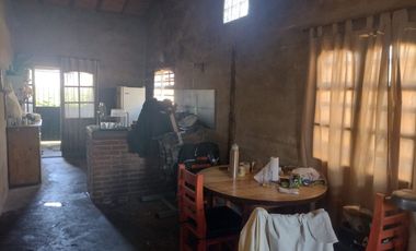 LATORRE PROP. VENDE CASA 3 AMB. CON TERRENO EN LOS PINARES