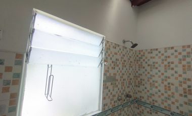 casa en arriendo en prados de sabaneta. Cod A216247