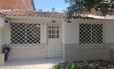 Alquiler Casa Para Estrenar Barrio El Caney.