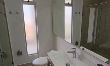 apartamento en venta en alfaguara. Cod V125085
