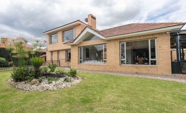 casa en venta en canelon. Cod V20472