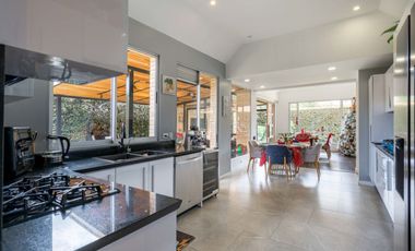 casa en venta en canelon. Cod V20472