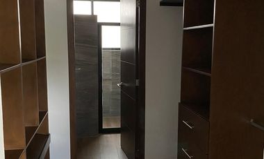 CASA EN RENTA EN LOMAS DE ANGELOPOLIS PUEBLA