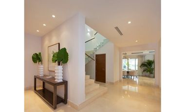 VENTA CASA - THE CRESCENT - SANTA MARIA