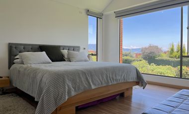 casa en venta en macadamia. Cod V7399732