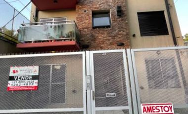 Departamento en venta en Bernal Centro