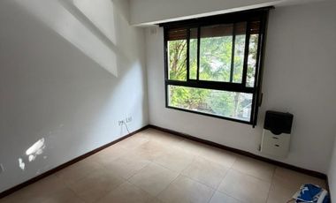 Departamento en alquiler en Bernal Centro