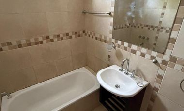 Departamento en alquiler en Bernal Centro