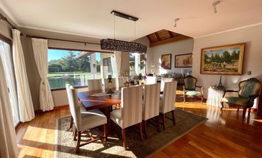 Hermosa Casa en Condominio Palomar de San Juan