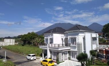 JUAL RUMAH VILLA DI CIPANAS PUNCAK, BERKABUT, VIEW GUNUNG GEDE