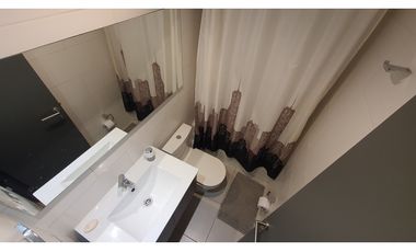 Venta Casa Townhouse 3D 4B estar estacionamiento La Florida