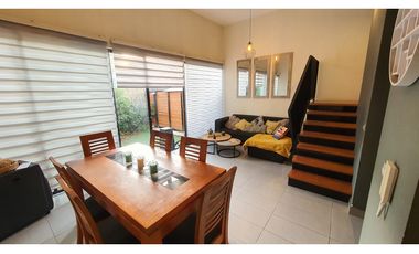 Venta Casa Townhouse 3D 4B estar estacionamiento La Florida