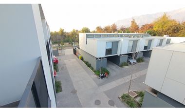 Venta Casa Townhouse 3D 4B estar estacionamiento La Florida