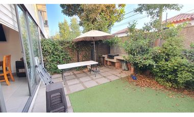 Venta Casa Townhouse 3D 4B estar estacionamiento La Florida
