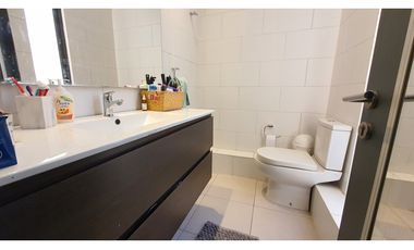 Venta Casa Townhouse 3D 4B estar estacionamiento La Florida