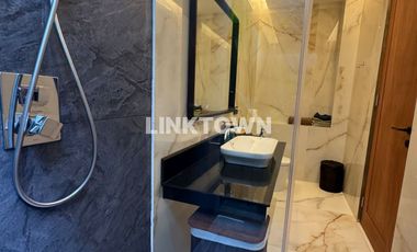 Brand New Modern minimalist Villa for sale in Canggu
