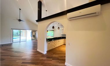 Casa en Venta San Carlos Azura