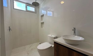 DEPARTAMENTO DE LUJO 2 DORMITORIOS VISTA AL MAR EN TORRES ELIT, MANTA