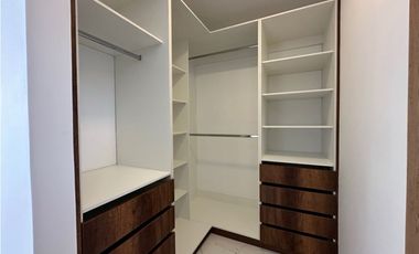 DEPARTAMENTO DE LUJO 2 DORMITORIOS VISTA AL MAR EN TORRES ELIT, MANTA