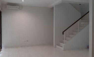Rumah Cantik Di Discovery Bintaro Sektor 9 - SC 4656 BR