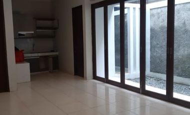 Rumah Cantik Di Discovery Bintaro Sektor 9 - SC 4656 BR