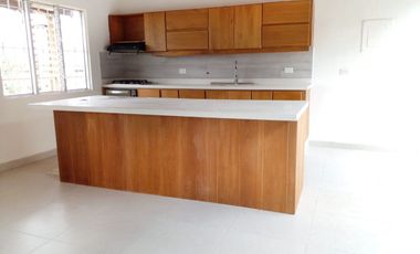 PR13974 CASA EN ARRIENDO SECTOR MINA