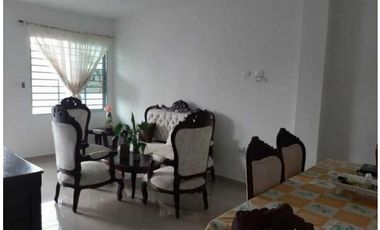 VENTA DE CASA BIFAMILIAR EN VILLA NOVA